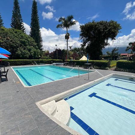 Villa Alejandra Del Quindio Calarcá Kültér fotó