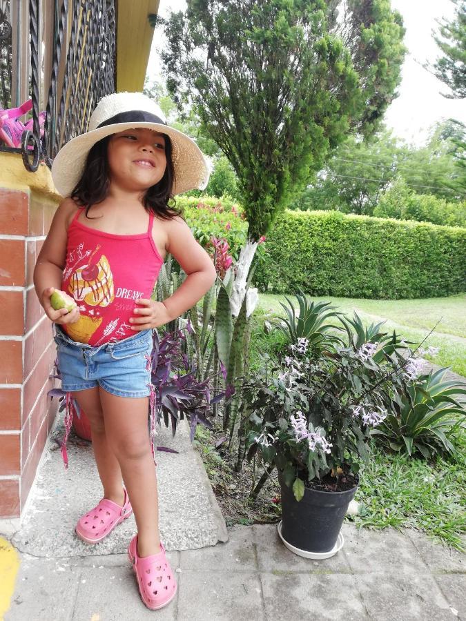 Villa Alejandra Del Quindio Calarcá Kültér fotó