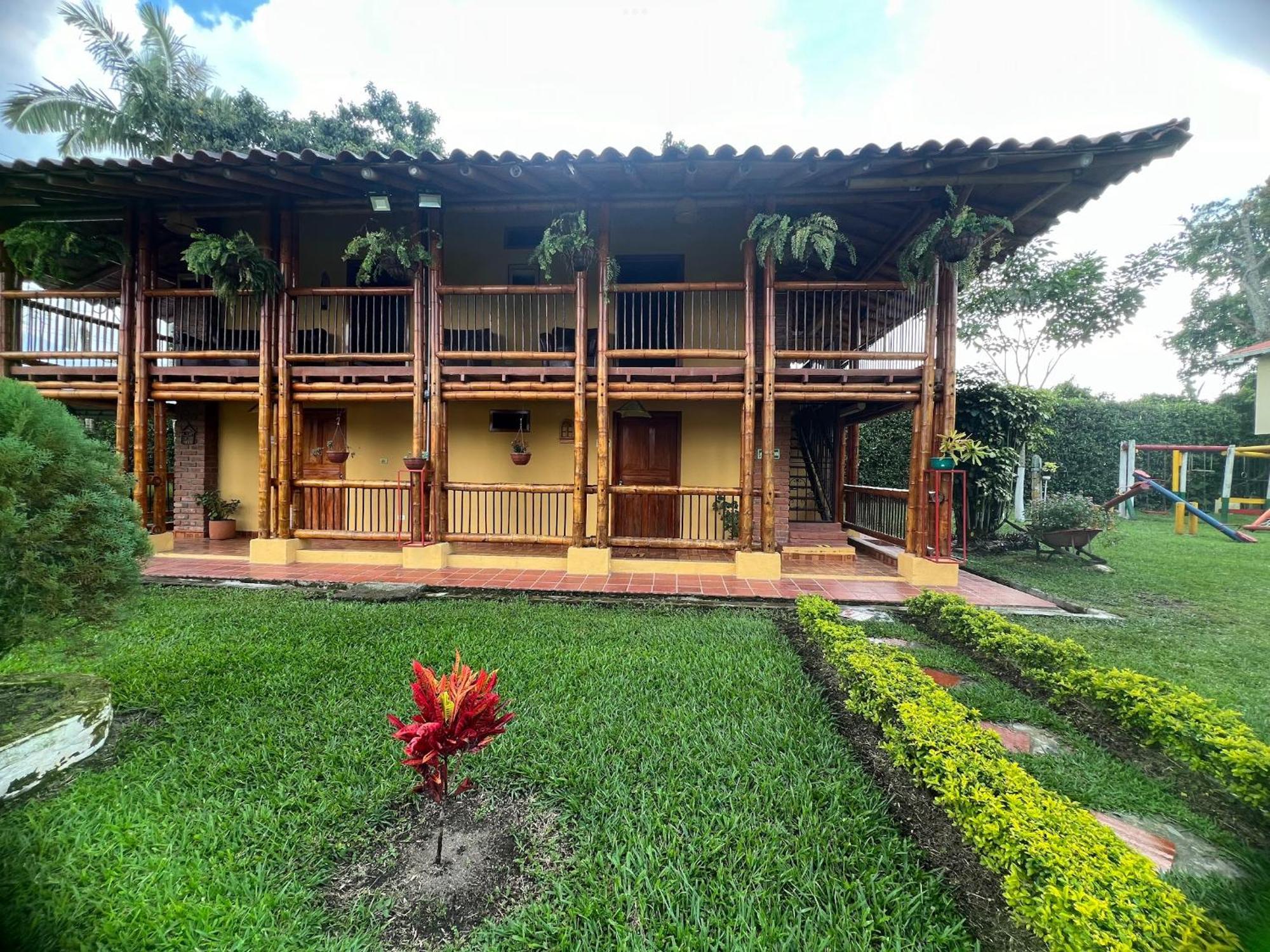 Villa Alejandra Del Quindio Calarcá Kültér fotó