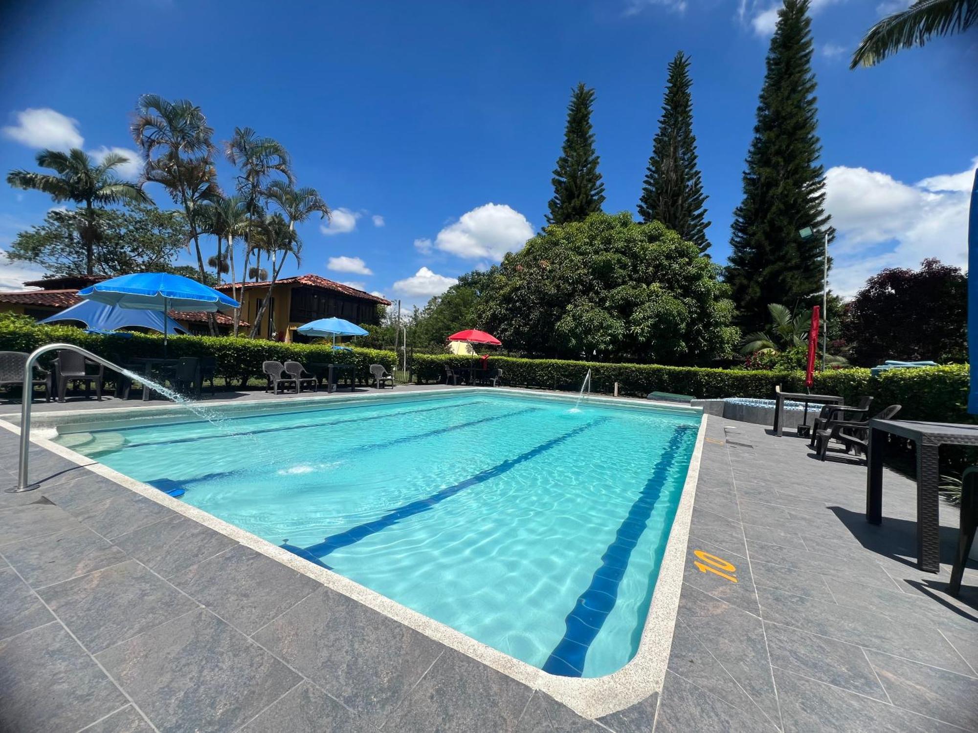Villa Alejandra Del Quindio Calarcá Kültér fotó
