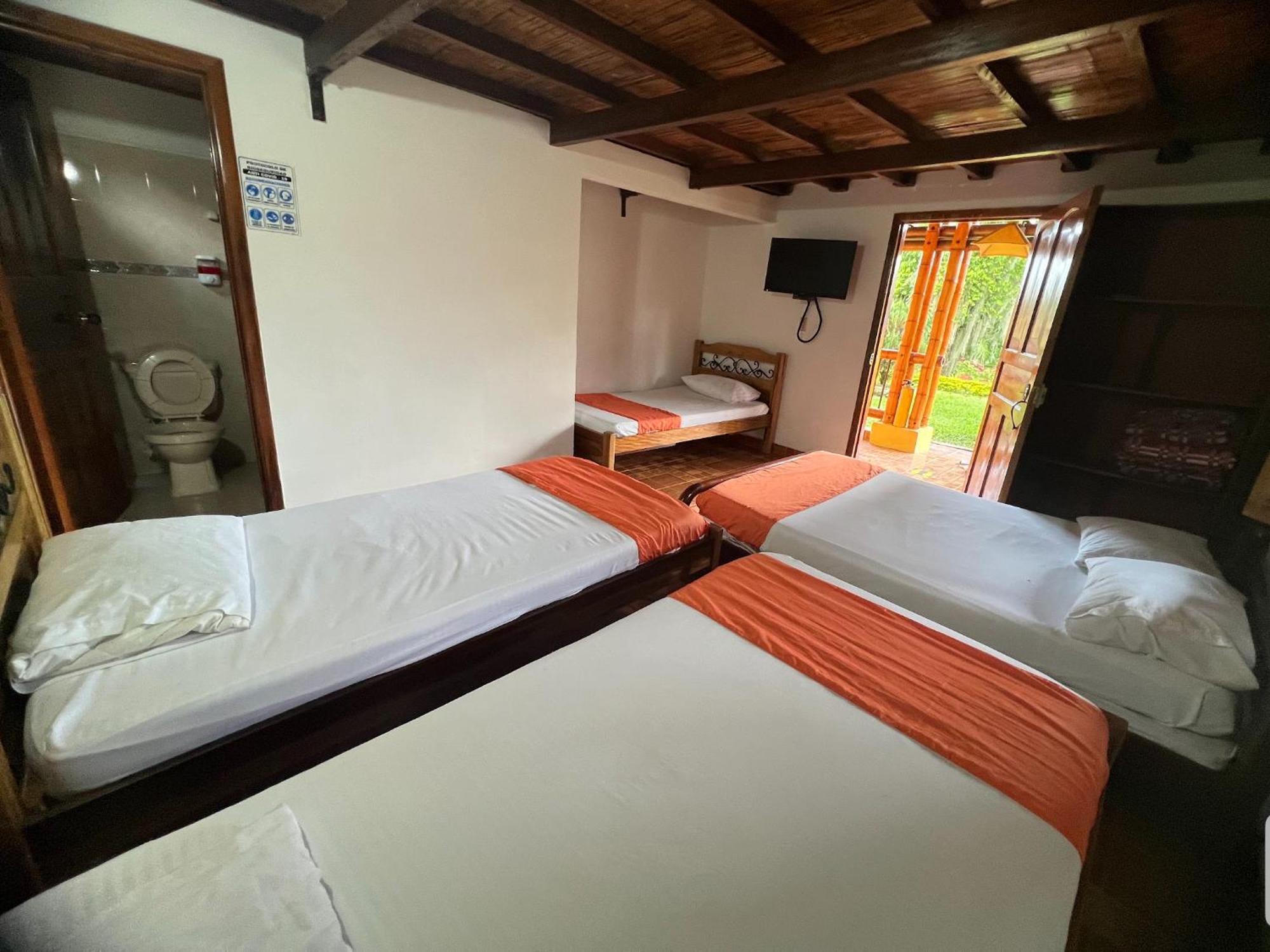 Villa Alejandra Del Quindio Calarcá Kültér fotó